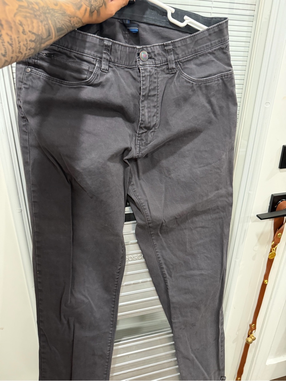 English Laundry Men's Charcoal Straight-Leg Pants